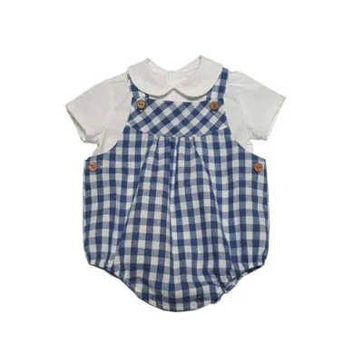 peto vichy y blusa