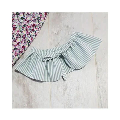 cuello postizo volante raya