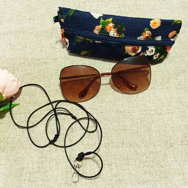 funda gafas tela flores